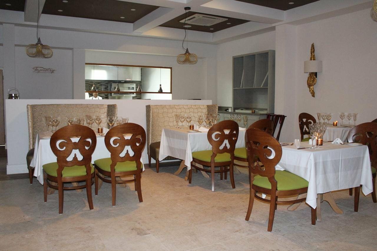 Treasure Beach Art Hotel, An Autograph Collection All-Inclusive Resort (Adults Only) Saint James Esterno foto
